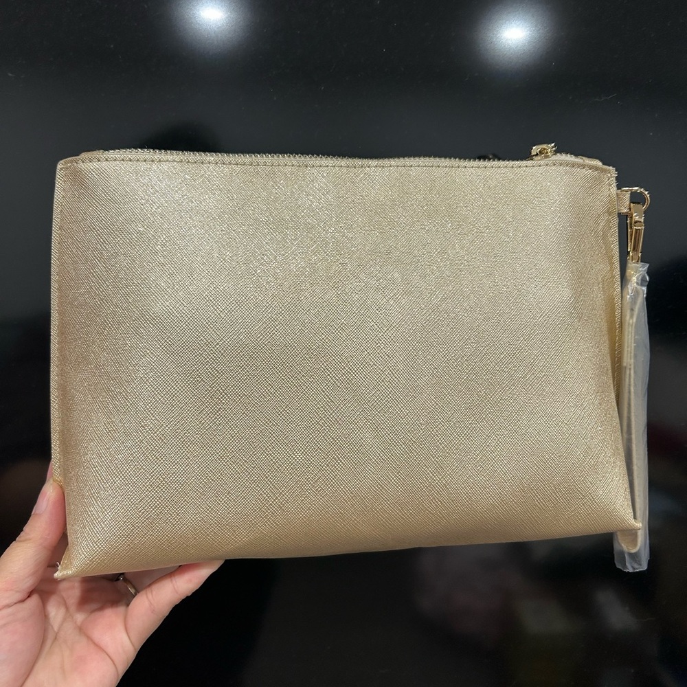 Estée Lauder large size wristlets